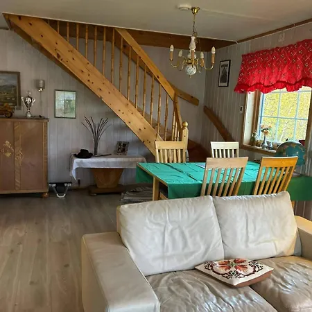 Feriehus 7 Person In